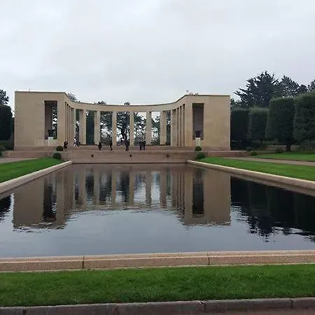 Panzió Omaha 3*